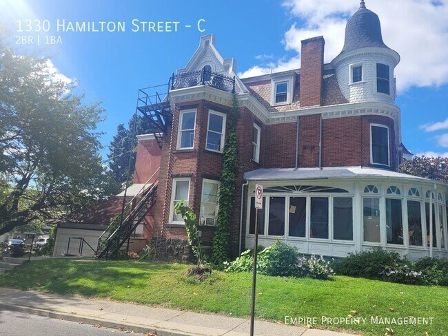 Primary Photo - 2nd Floor: 2 Bedroom /1 Bathroom Apartment...