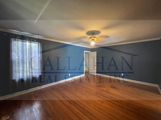 Building Photo - Park Hill 3 bedroom Home