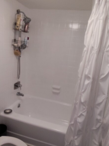 Building Photo - 111 S Atlantic Ave