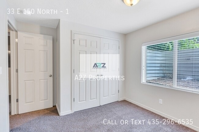 Building Photo - 33 E 150 N