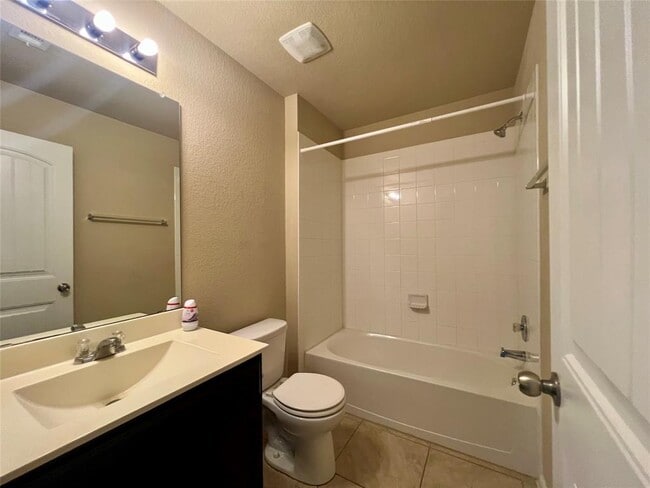 Building Photo - 367 Dusky Thrush Dr