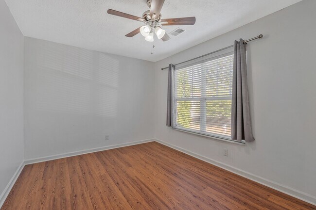 Building Photo - 3324 Cain Harbor Dr