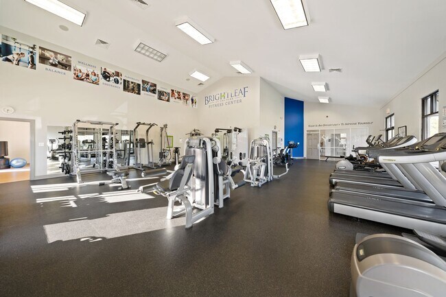 Building Photo - Amazing location in Durham-Pool, Tennis Courts, Gym!