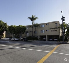Building Photo - Barrington Terrace