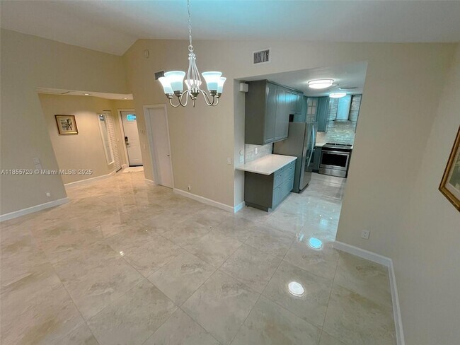 Building Photo - 1462 Springside Dr