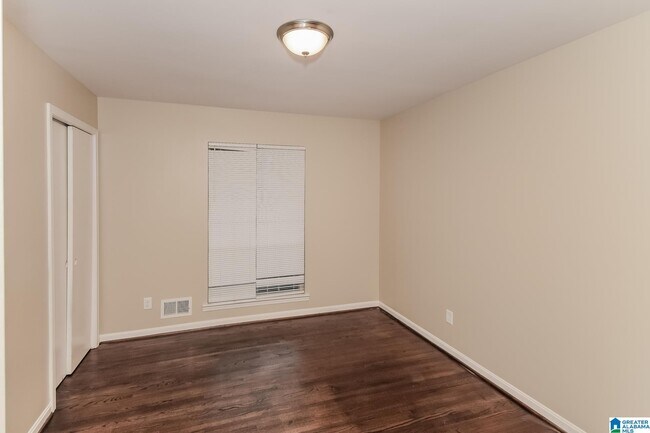 Building Photo - 1508 Brewster Cir