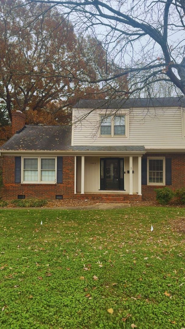 Primary Photo - Available Now! Four bedroom 2.5 Bathroom!!