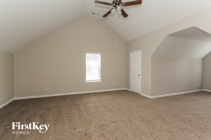 Building Photo - 4329 Canipe Dr