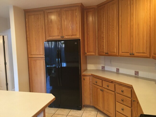 Building Photo - 2057 Berwin Ln