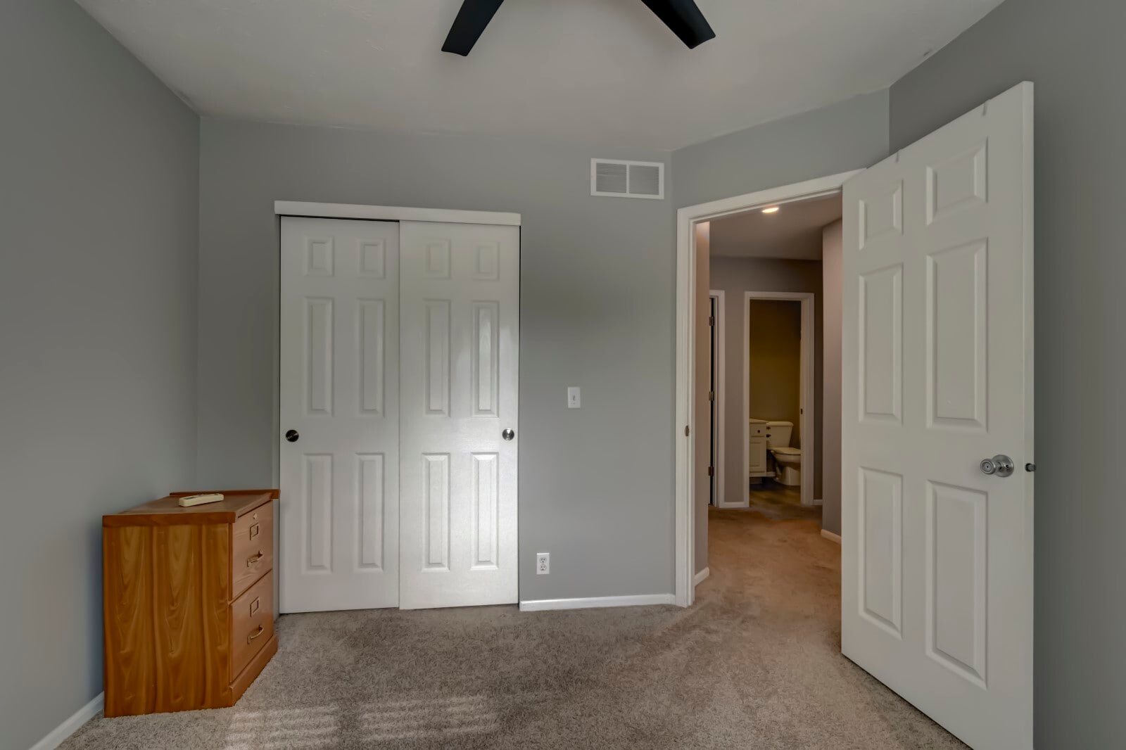 Building Photo - 17904 Karen Cir