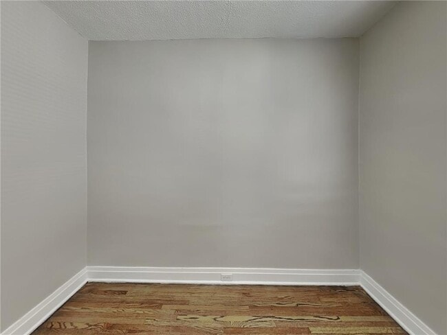 Building Photo - 3820 Jackson St NE