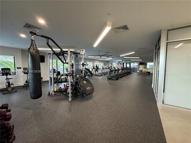 Building Photo - 8363 NW 41st St