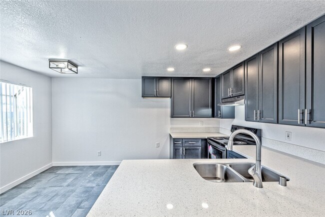 Building Photo - 1870 Nebula Dr