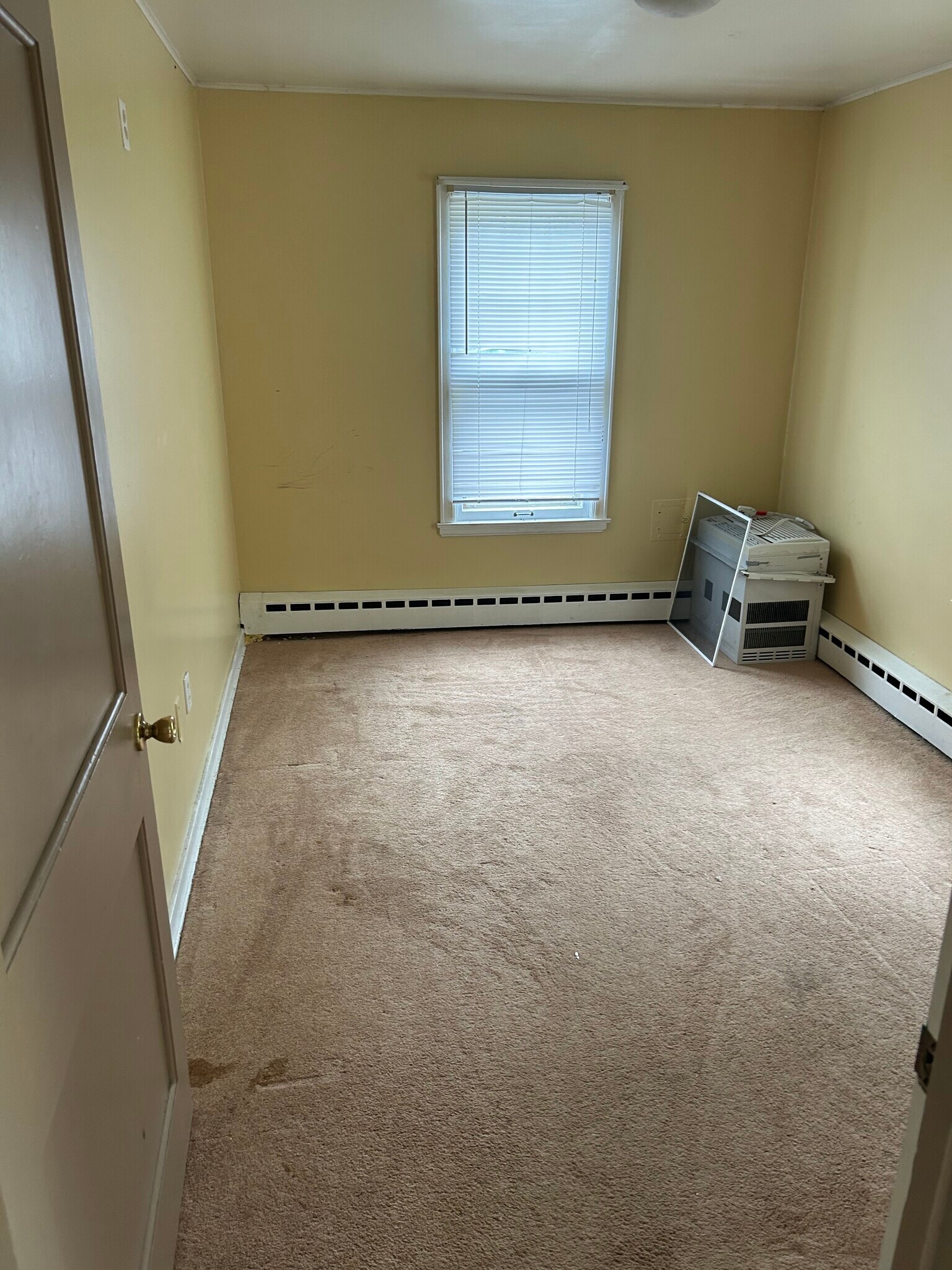 Bedroom A - W4160 Main Rd