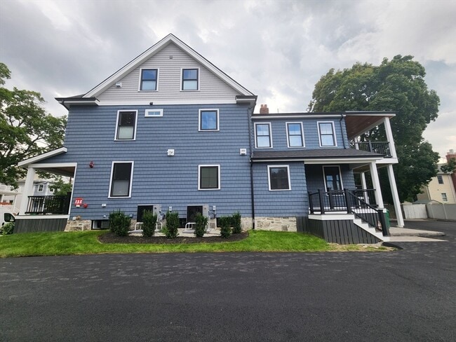Building Photo - 53 Eddy St