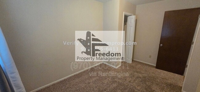 Building Photo - 175 Applewood Dr