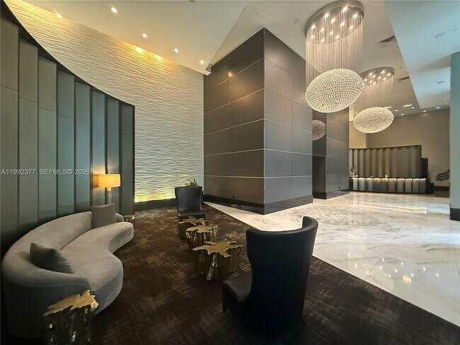 Building Photo - 951 Brickell Ave