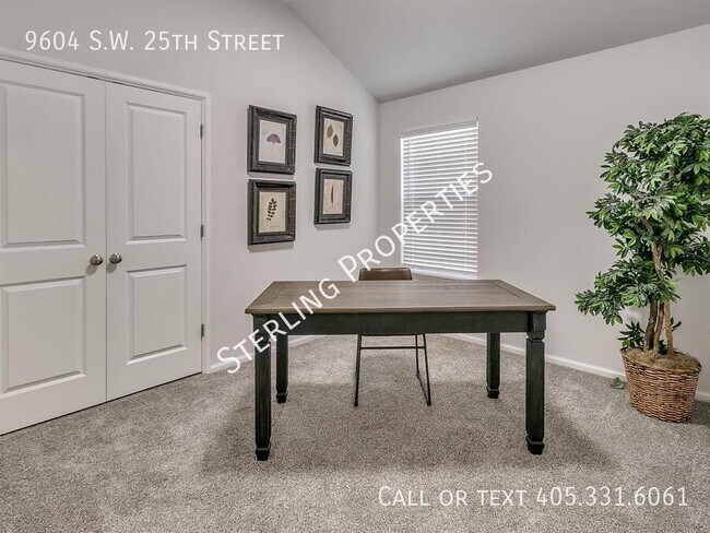 Building Photo - 9604 SW 25th St