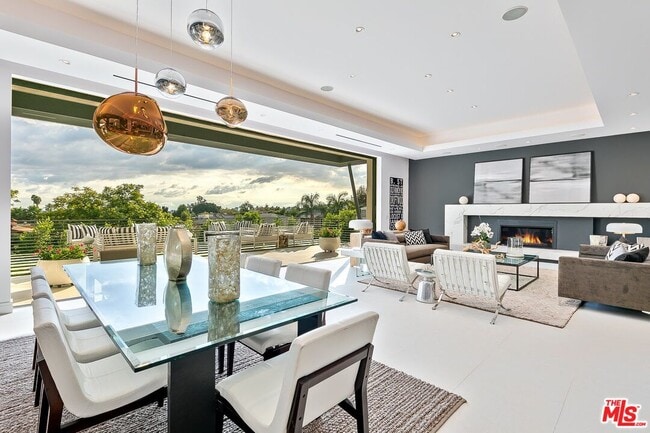 Building Photo - 2030 Talmadge St