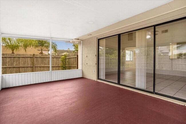 Building Photo - 601 Tomlinson Terrace