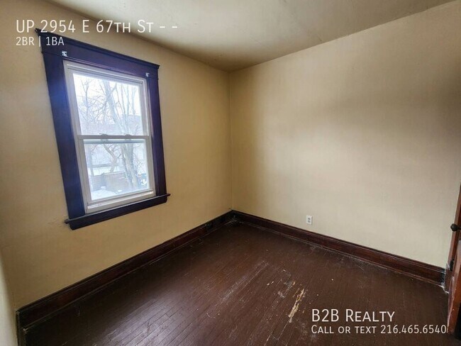 Building Photo - 2954 E 67th St