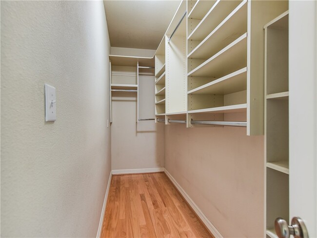 Building Photo - 1701 Spyglass Dr