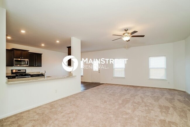 Building Photo - 4 Bedroom Pet-Friendly Home in New Braunfels, TX with Main Street Renewal