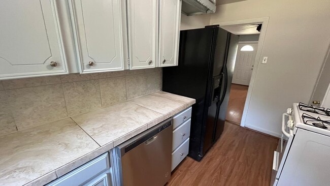 Building Photo - 6514 Teluco St