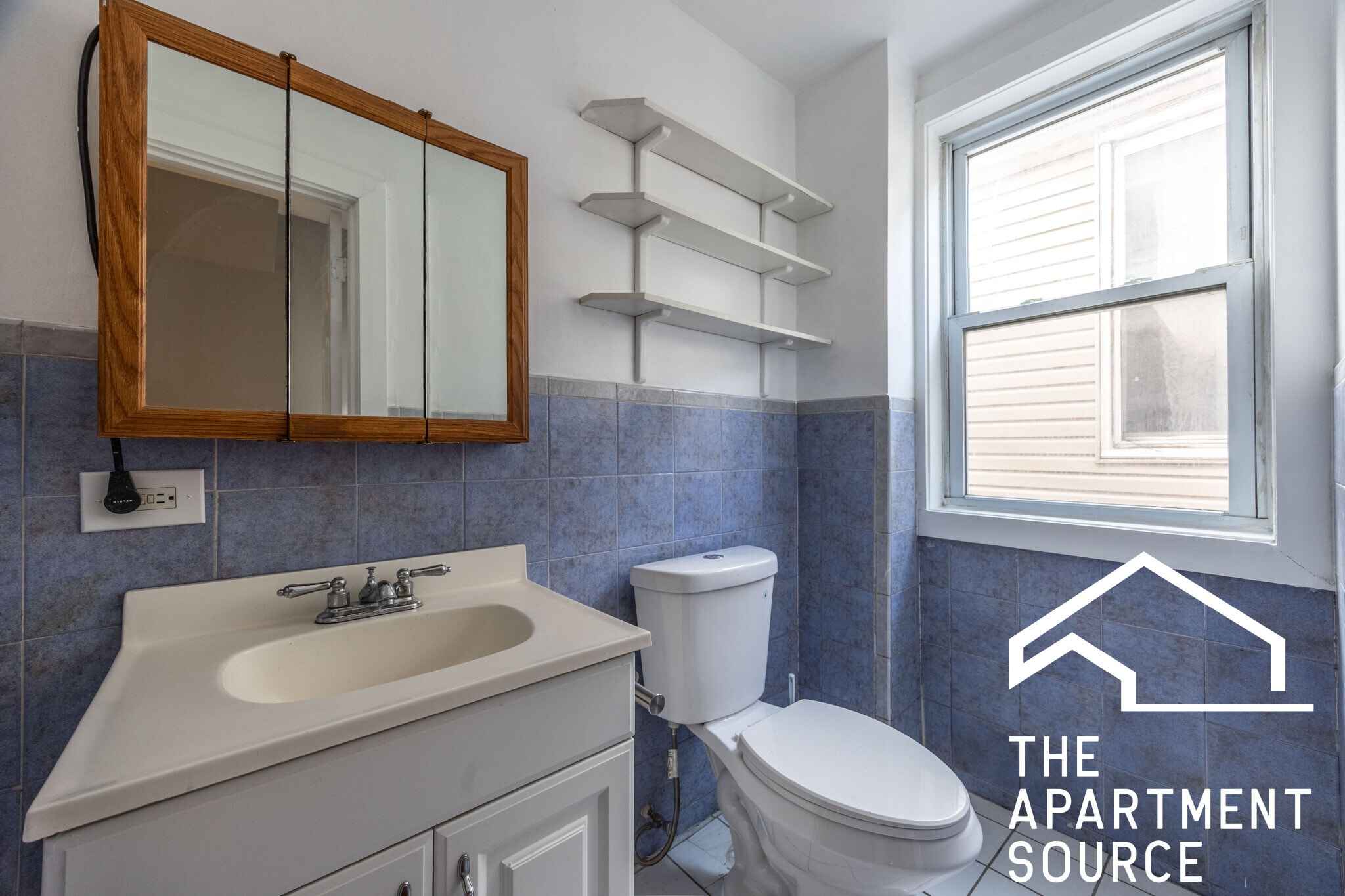 Building Photo - 2655 W Homer St