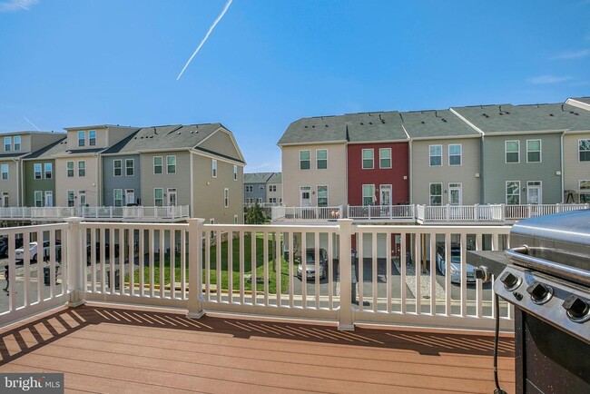 Building Photo - 41755 McMonagle Square