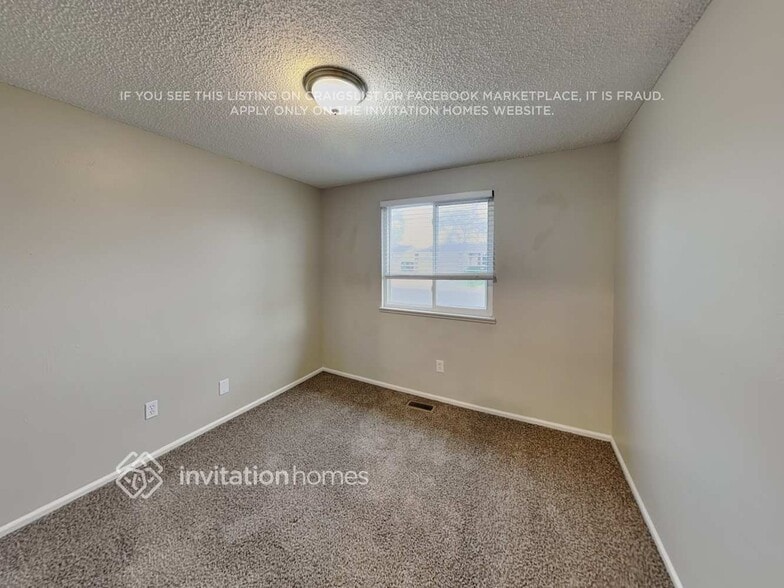 Building Photo - 11243 Clermont Ct