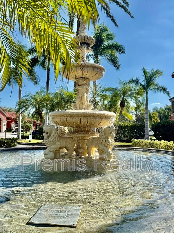 Building Photo - 2721 Via Murano