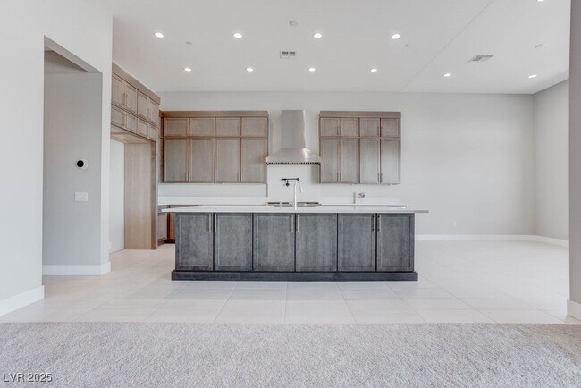 Building Photo - 4778 Outlook Peak St