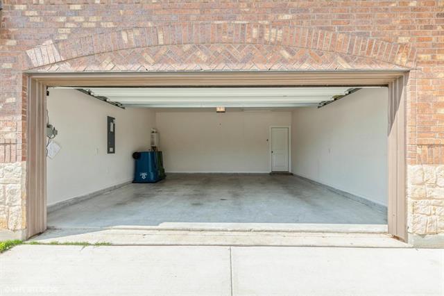 Building Photo - 10709 Klondike Ln