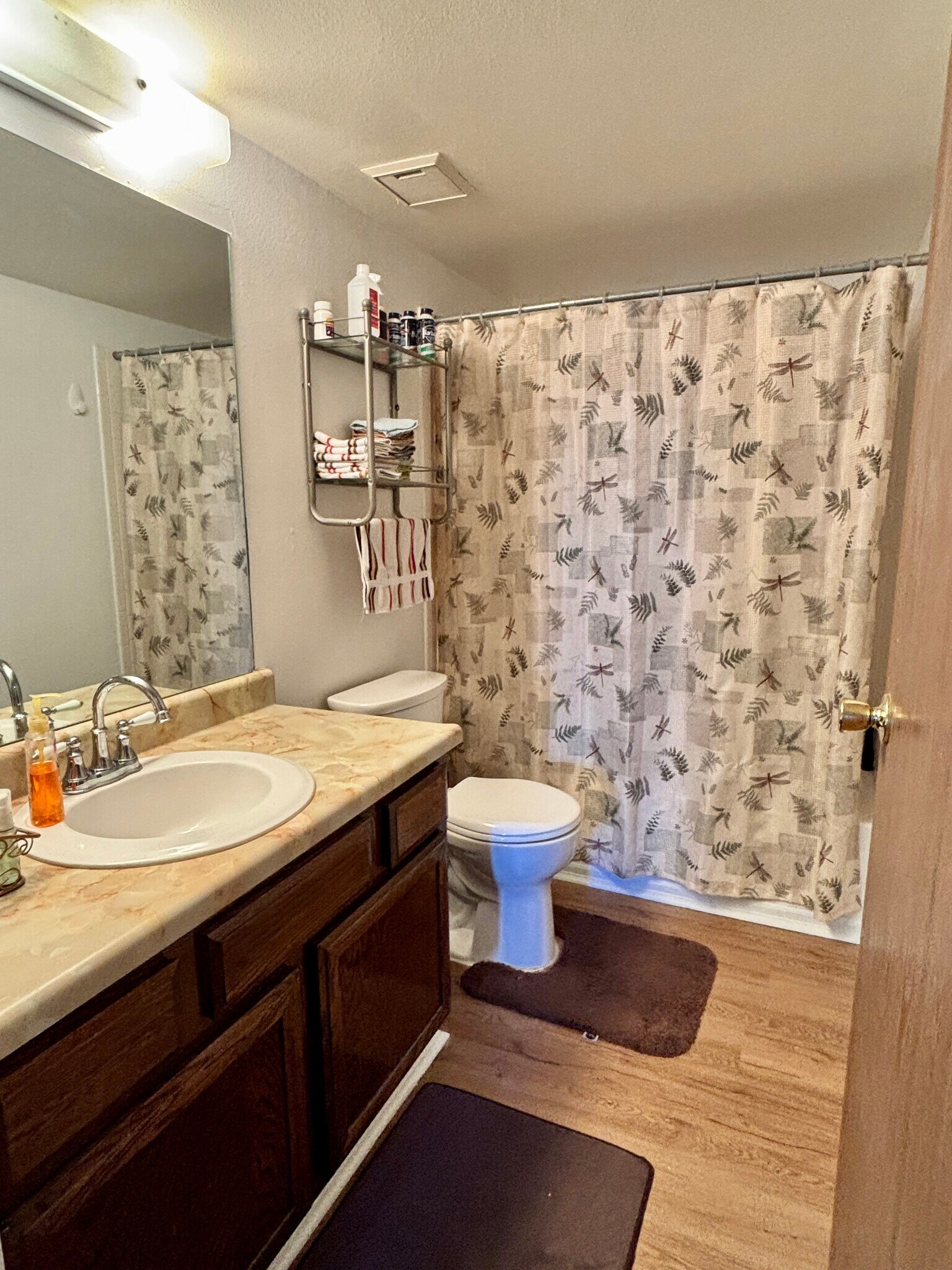 Building Photo - 13890 E Marina Dr