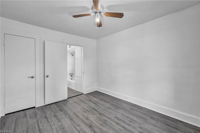 Building Photo - 4302 W 30th St