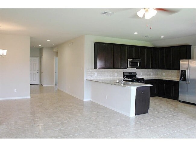 Building Photo - 9507 Green Maple Ct