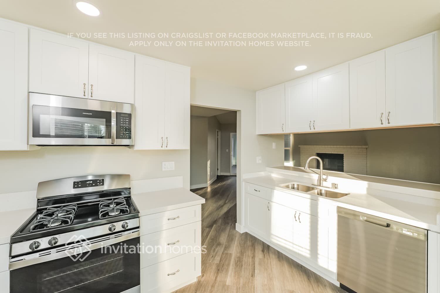 Building Photo - 1009 Murre Way