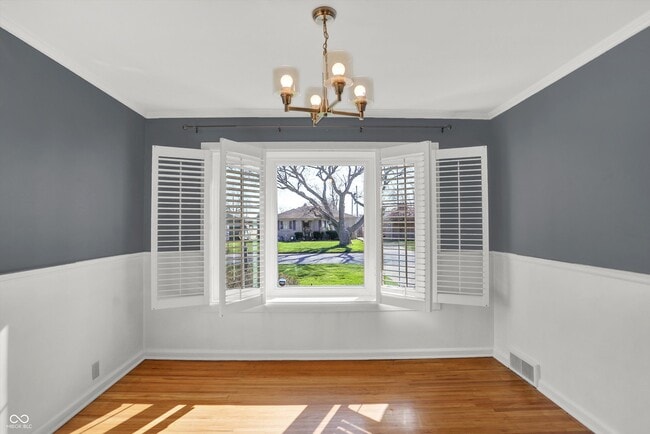 Building Photo - 1240 N Irvington Ave