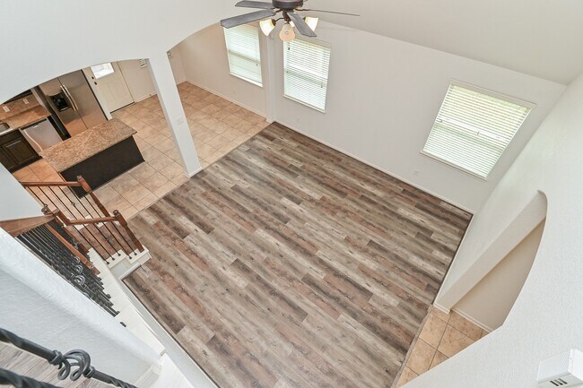Building Photo - 6026 Baileys Run Ln