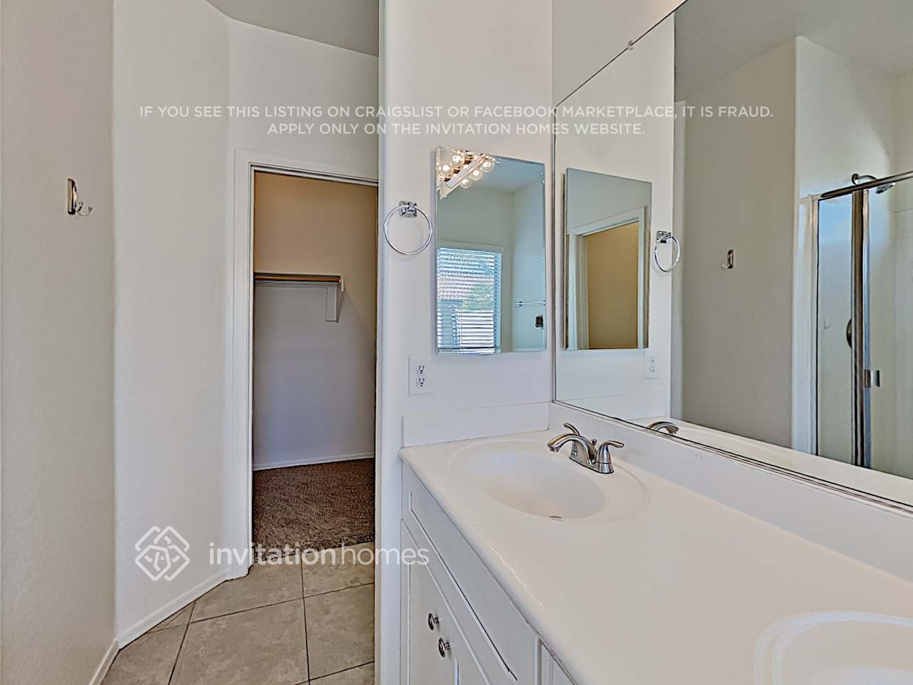 Building Photo - 17755 W Maui Ln