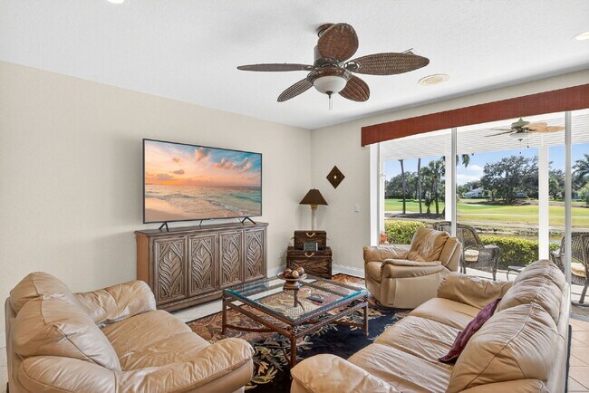 Building Photo - This 2 bedroom plus den, 2 bath condo with a one car garage offers expansive golf course and lake...