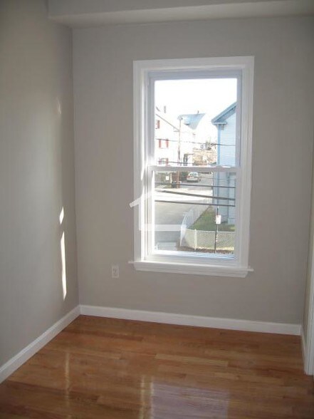 Building Photo - 47 Allston St