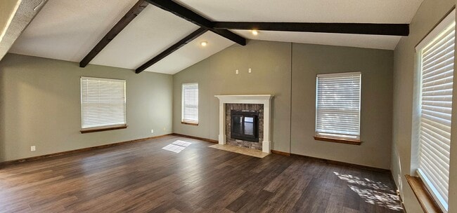 Building Photo - Stunning Rosewood Home COMING SOON
