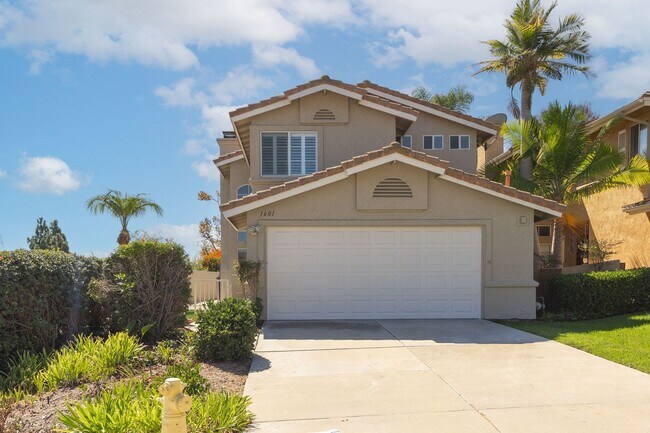 Primary Photo - Vista Living at it's Finest!