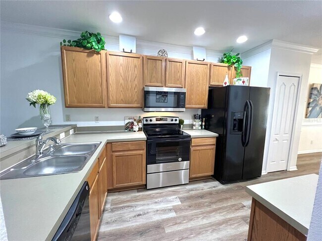 Building Photo - 12425 Foxmoor Peak Dr