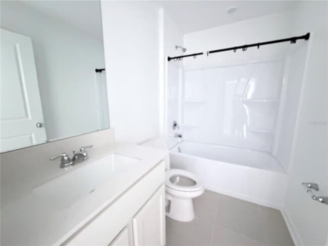 Building Photo - 4313 Riverbend Blvd