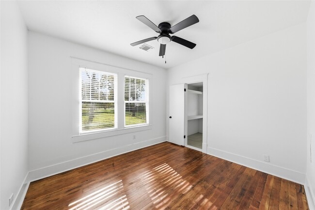 Building Photo - 3808 State Hwy 3