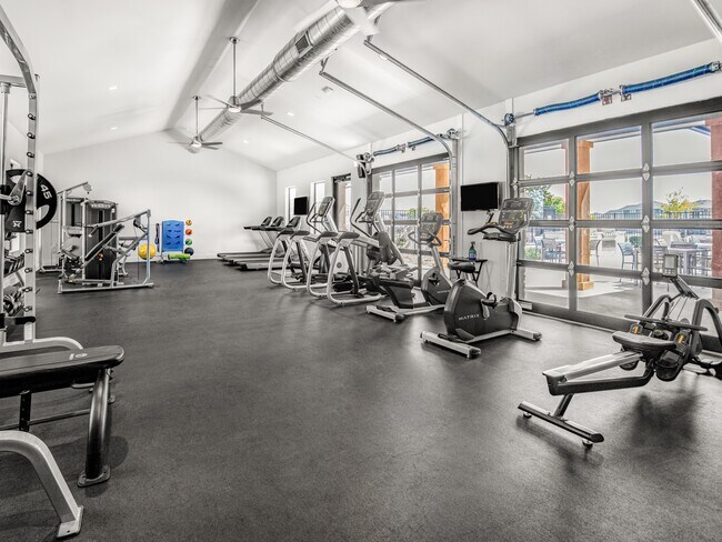 Building Photo - 175 Pebble Creek Run