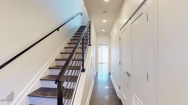 Building Photo - Stunning and Spacious Duplex in Brookland w/ Parking!